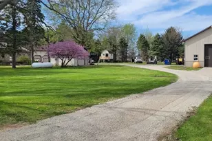 382 Keigwin Rd, Walnut, IL 61376 - Photo 9