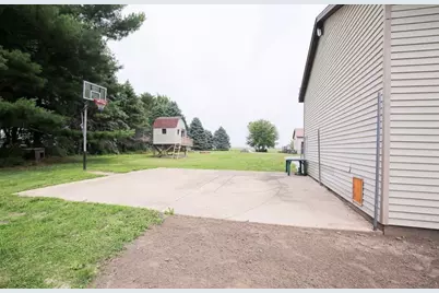 382 Keigwin Road, Walnut, IL 61376 - Photo 17