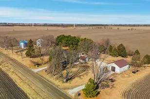 382 Keigwin Rd, Walnut, IL 61376 - Photo 3