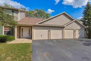 1187 N Red Oak Cir, Round Lake Beach, IL 60073 - Photo 21