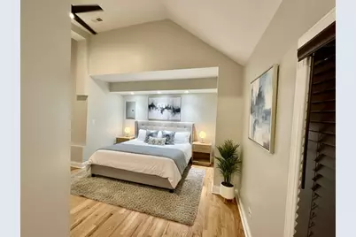 2009 W 17th Street #1F, Chicago, IL 60608 - Photo 5