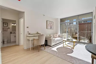 [Address not provided], Chicago, IL 60654 - Photo 5