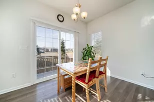 429 E Dekalb Dr, Maple Park, IL 60151 - Photo 15