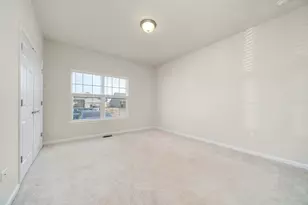 429 E Dekalb Dr, Maple Park, IL 60151 - Photo 23