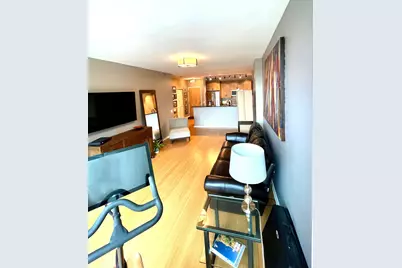 [Address not provided], Chicago, IL 60607 - Photo 3