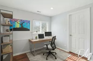 389 E Cherry Cove Ln, Round Lake Beach, IL 60073 - Photo 25