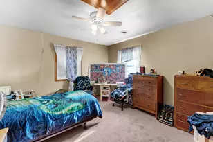 303 Jefferson St, New Boston, IL 61272 - Photo 25