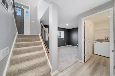 1004 Atterberg Road, South Elgin, IL 60177 - Photo 17