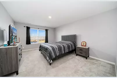 1004 Atterberg Road, South Elgin, IL 60177 - Photo 11