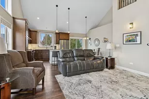 539 Sudbury Cir, Oswego, IL 60543 - Photo 5