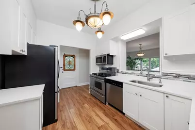 9209 S Hoyne Avenue, Chicago, IL 60643 - Photo 9