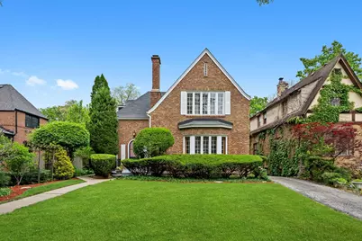 9209 S Hoyne Avenue, Chicago, IL 60643 - Photo 1