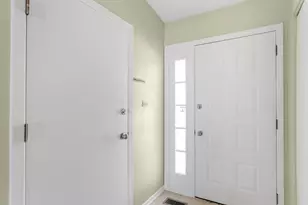 217 Juniper Cir, Streamwood, IL 60107 - Photo 19