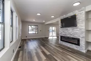 7604 N 2nd St, Machesney Park, IL 61115 - Photo 11