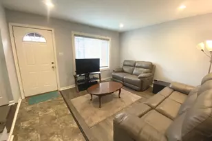 18W268 Standish Ln, Villa Park, IL 60181 - Photo 3