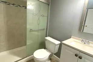 18W268 Standish Ln, Villa Park, IL 60181 - Photo 21