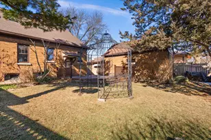 761 South St, Elgin, IL 60123 - Photo 31