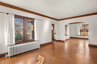 761 South St, Elgin, IL 60123 - Photo 9