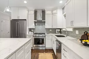 3036 N Kenmore Ave, Chicago, IL 60657 - Photo 11