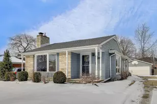 1421 Cynthia Ave, Park Ridge, IL 60068 - Photo 1