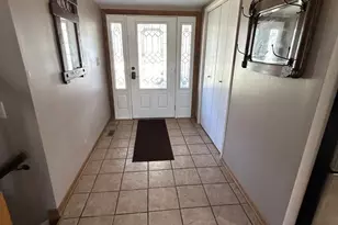 2S230 Ivy Ln, Lombard, IL 60148 - Photo 3