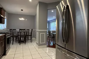 2133 W 71st St, Chicago, IL 60636 - Photo 15