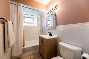 7712 S Oketo Ave, Bridgeview, IL 60455 - Photo 17