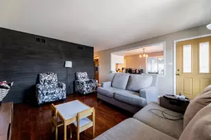 7712 S Oketo Ave, Bridgeview, IL 60455 - Photo 5