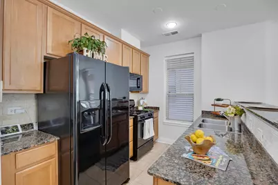 3817 S Ellis Avenue #101, Chicago, IL 60653 - Photo 7