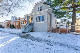 6337 W Patterson Ave, Chicago, IL 60634 - Photo 1