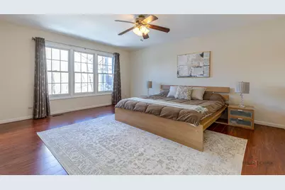 275 Saddle Back Road, Vernon Hills, IL 60061 - Photo 19