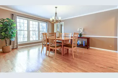 275 Saddle Back Road, Vernon Hills, IL 60061 - Photo 7