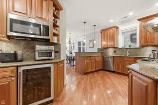 3504 N Fremont St, Chicago, IL 60657 - Photo 7