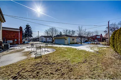 10228 S Kenneth Avenue, Oak Lawn, IL 60453 - Photo 3