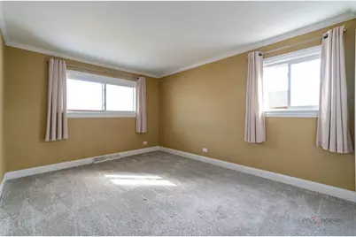 222 Prospect Avenue, Mundelein, IL 60060 - Photo 19