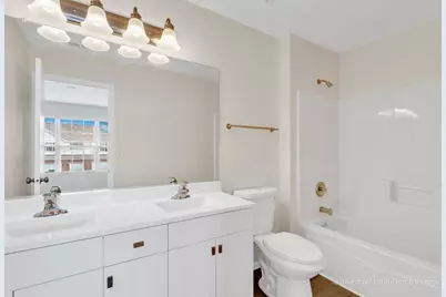 [Address not provided], Romeoville, IL 60446 - Photo 11