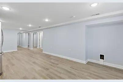 2950 N Lowell Avenue, Chicago, IL 60641 - Photo 37