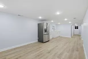 2950 N Lowell Ave, Chicago, IL 60641 - Photo 33