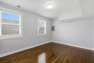 2950 N Lowell Ave, Chicago, IL 60641 - Photo 19