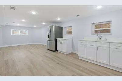 2950 N Lowell Avenue, Chicago, IL 60641 - Photo 35