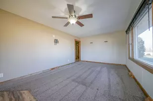 801 W Fulton St, Polo, IL 61064 - Photo 5