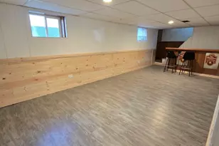 8121 McVicker Ave, Burbank, IL 60459 - Photo 13