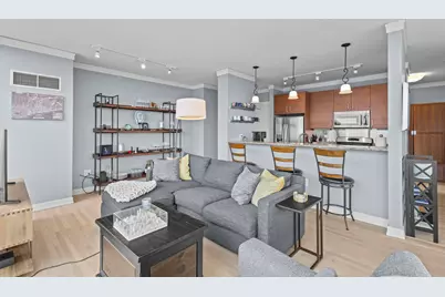 1570 Elmwood Avenue #1111, Evanston, IL 60201 - Photo 11