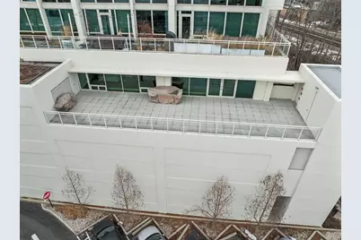 1570 Elmwood Avenue #1111, Evanston, IL 60201 - Photo 31