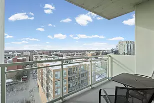 1570 Elmwood Ave, Evanston, IL 60201 - Photo 11