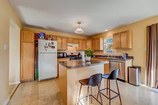 1114 Kylemore Ct, Joliet, IL 60431 - Photo 9