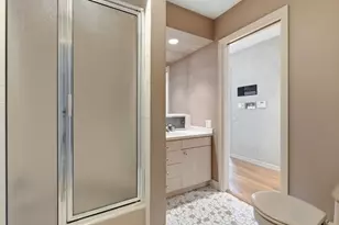 901 S Burton Pl, Arlington Heights, IL 60005 - Photo 37