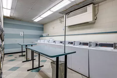 88 W Schiller Street #2602, Chicago, IL 60610 - Photo 39