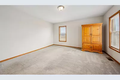 11N455 Tower Road, Hampshire, IL 60140 - Photo 15
