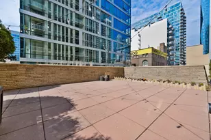 1400 S Michigan Ave, Chicago, IL 60605 - Photo 17